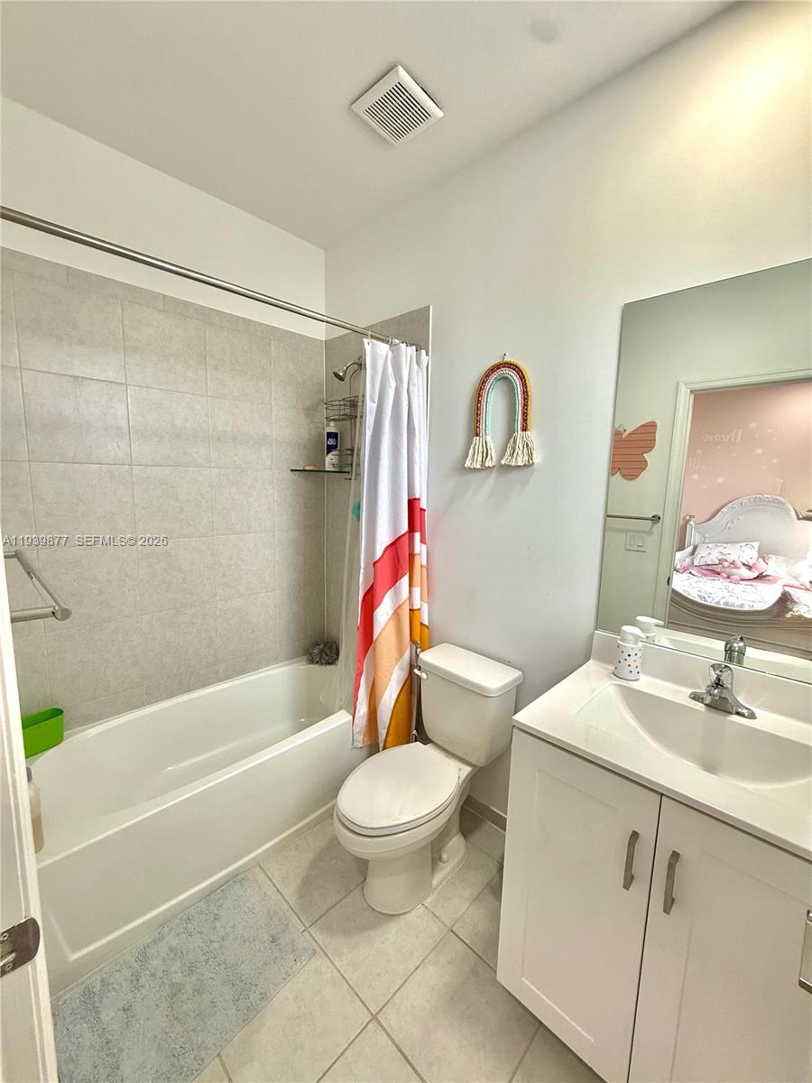 10066 SW 228th Ter Miami, FL 33190