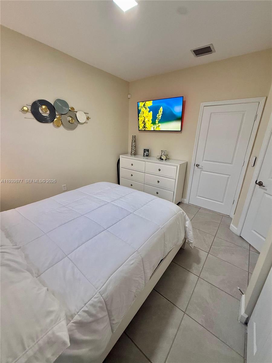 10066 SW 228th Ter Miami, FL 33190