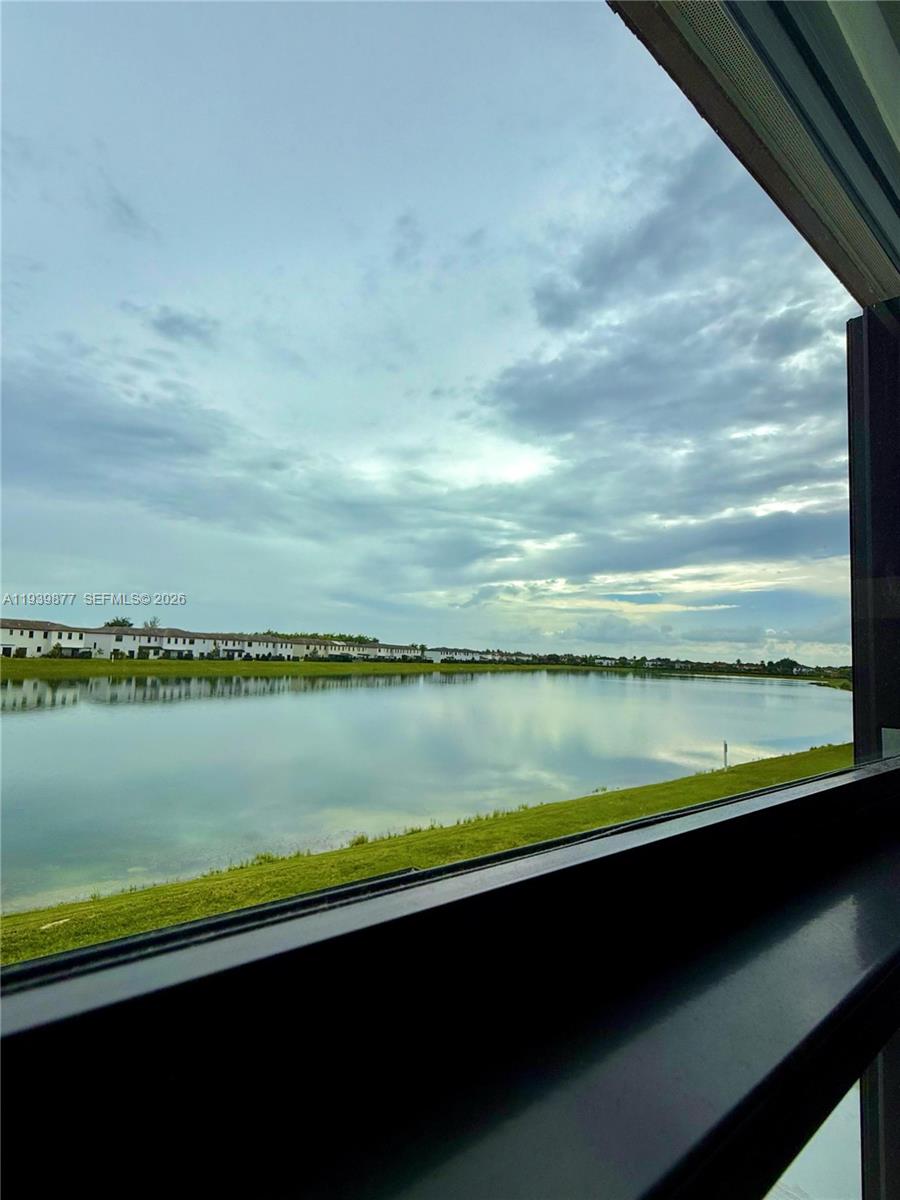 10066 SW 228th Ter Miami, FL 33190