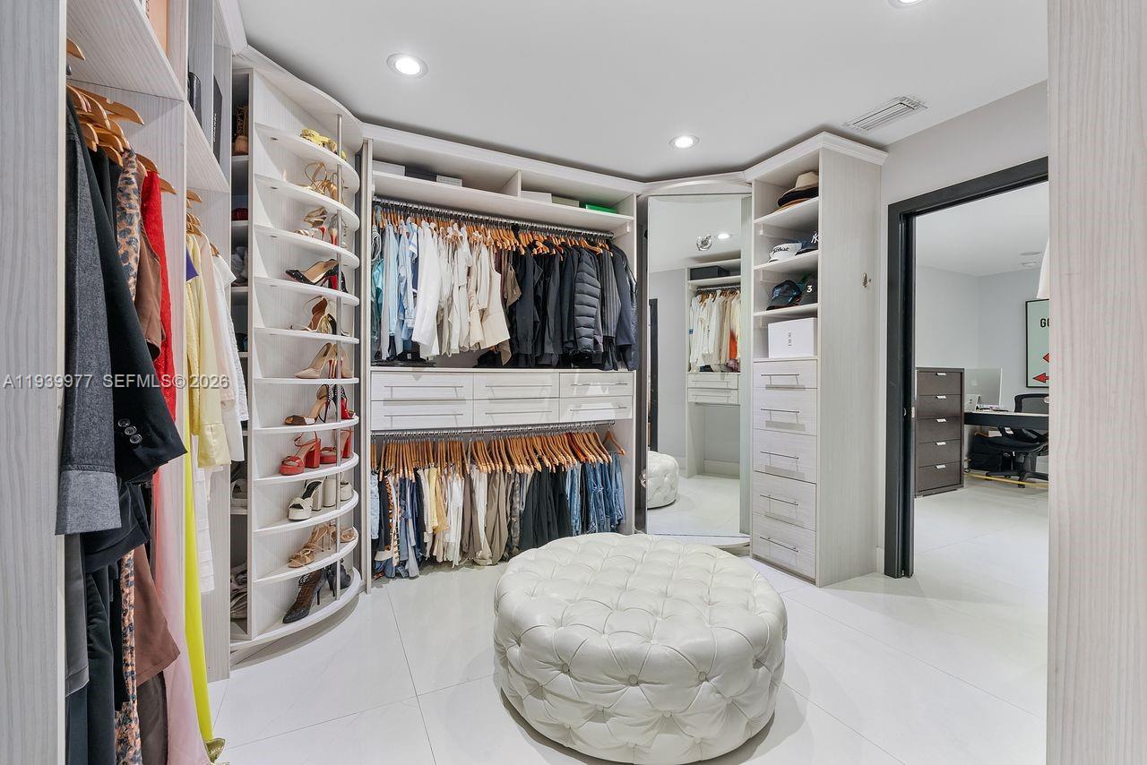 8363 SW 98th St Miami, FL 33156