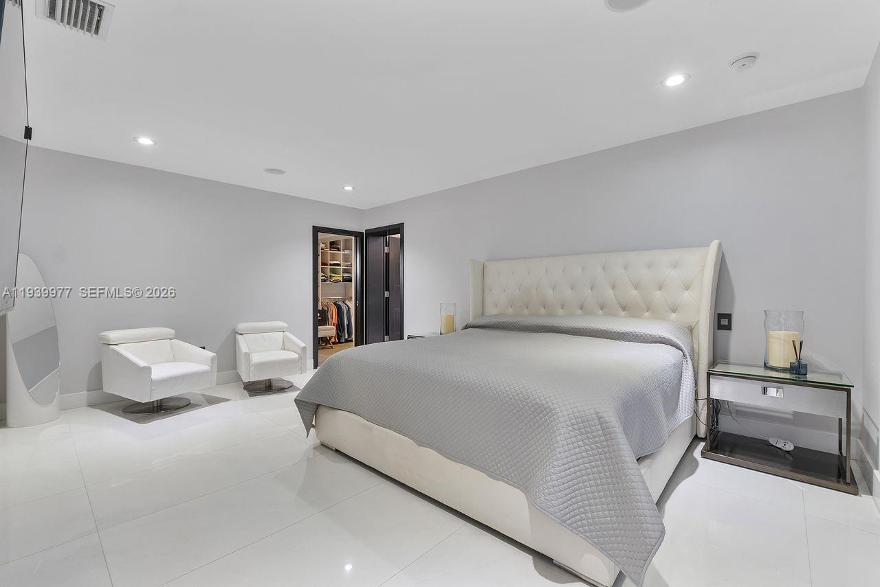 8363 SW 98th St Miami, FL 33156