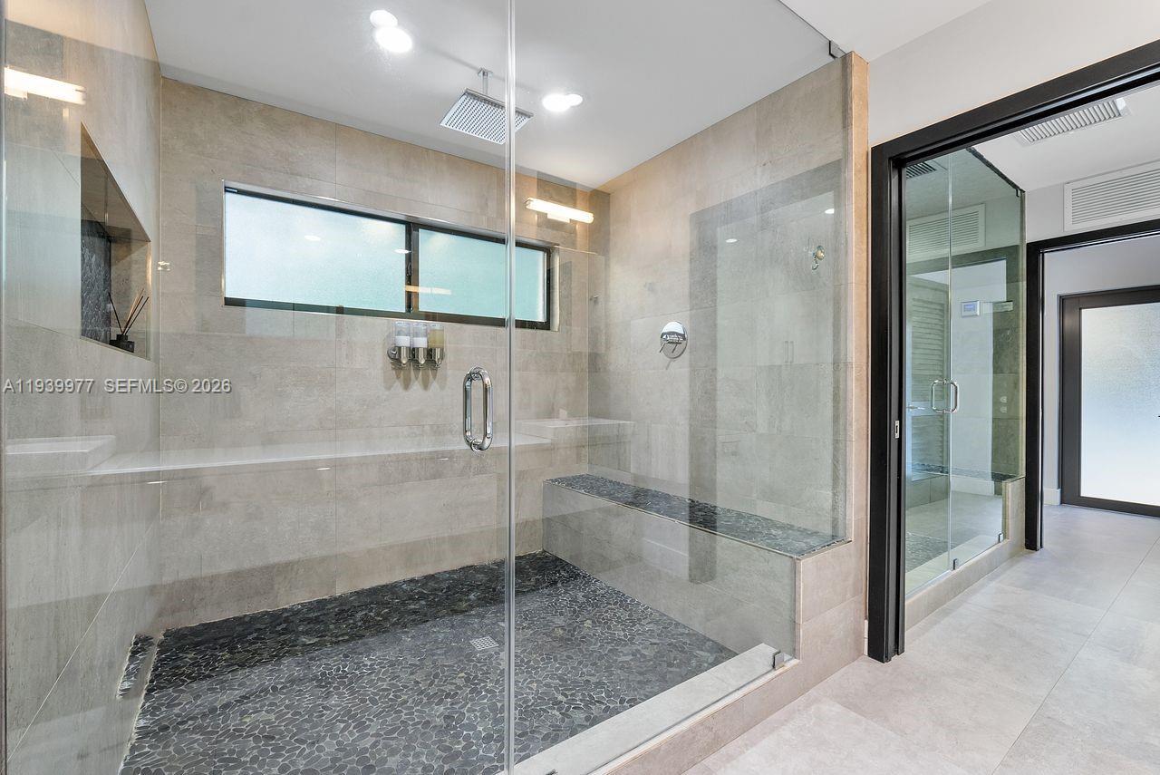 8363 SW 98th St Miami, FL 33156