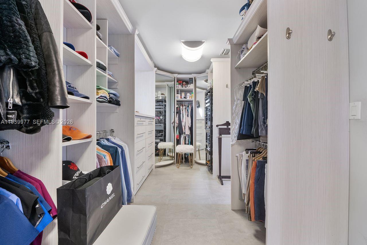 8363 SW 98th St Miami, FL 33156