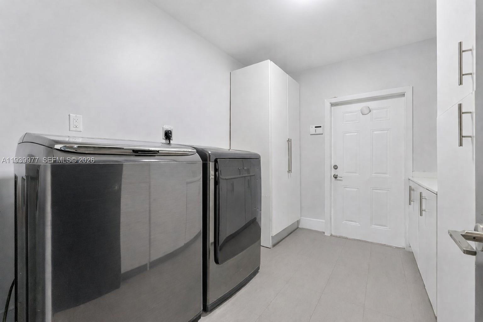 8363 SW 98th St Miami, FL 33156