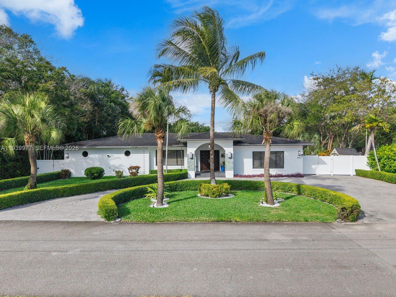 8363 SW 98th St Miami, FL 33156