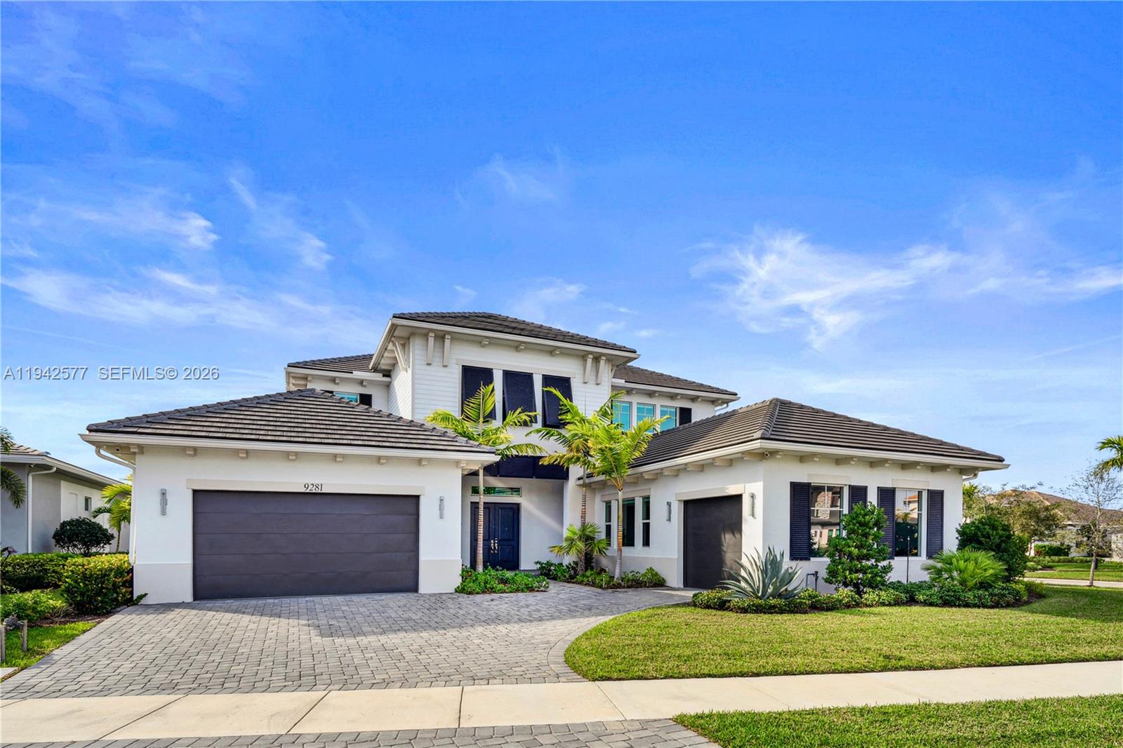 9281 Coral Isles Cir
