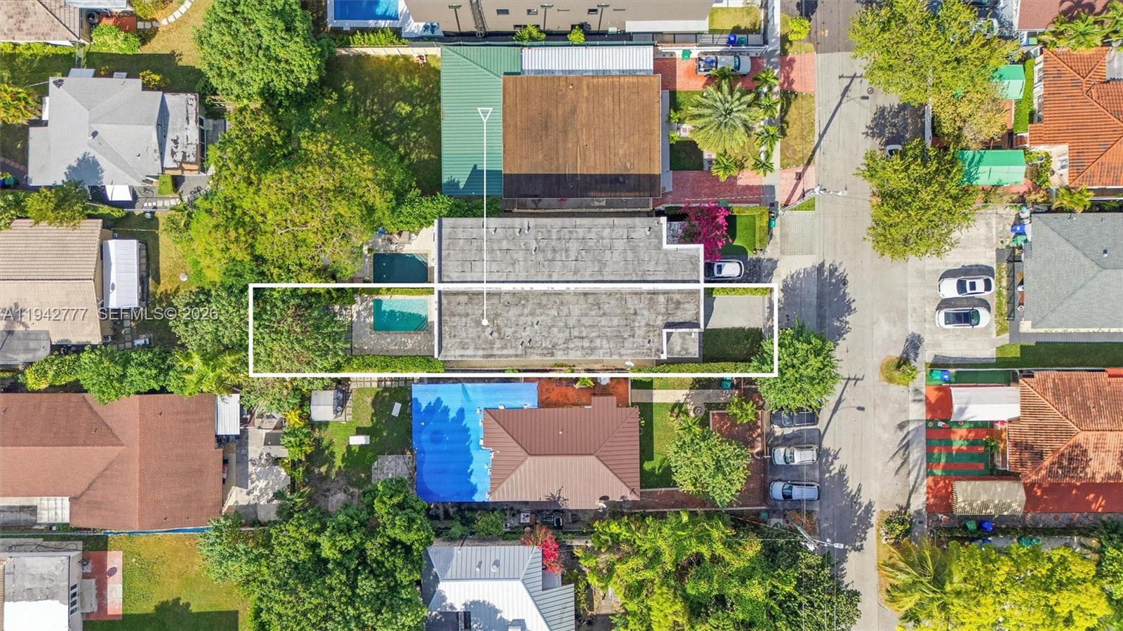 2852 SW 32nd Ct #2852 Miami, FL 33133