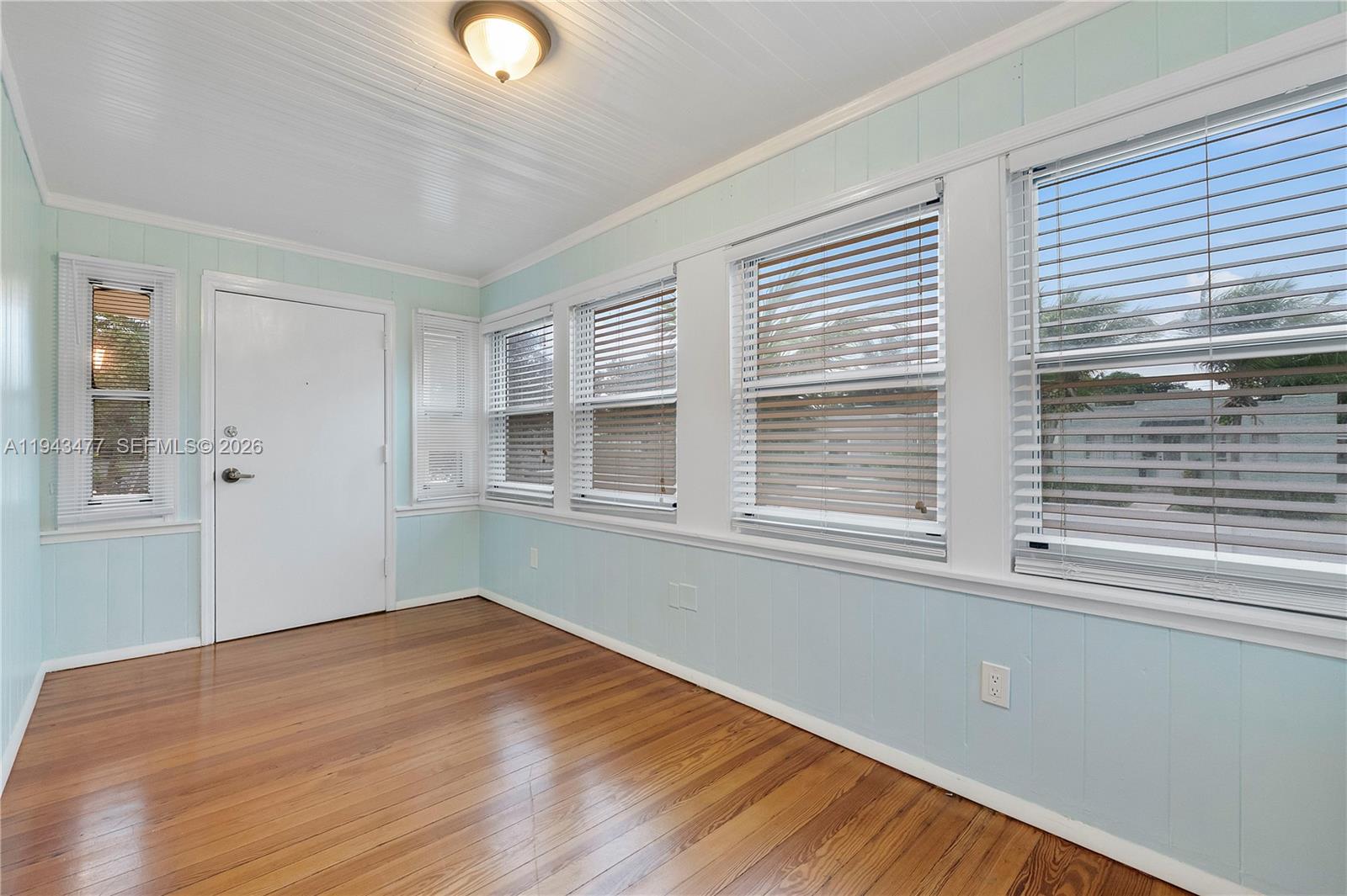 608 El Vedado West Palm Beach, FL 33405