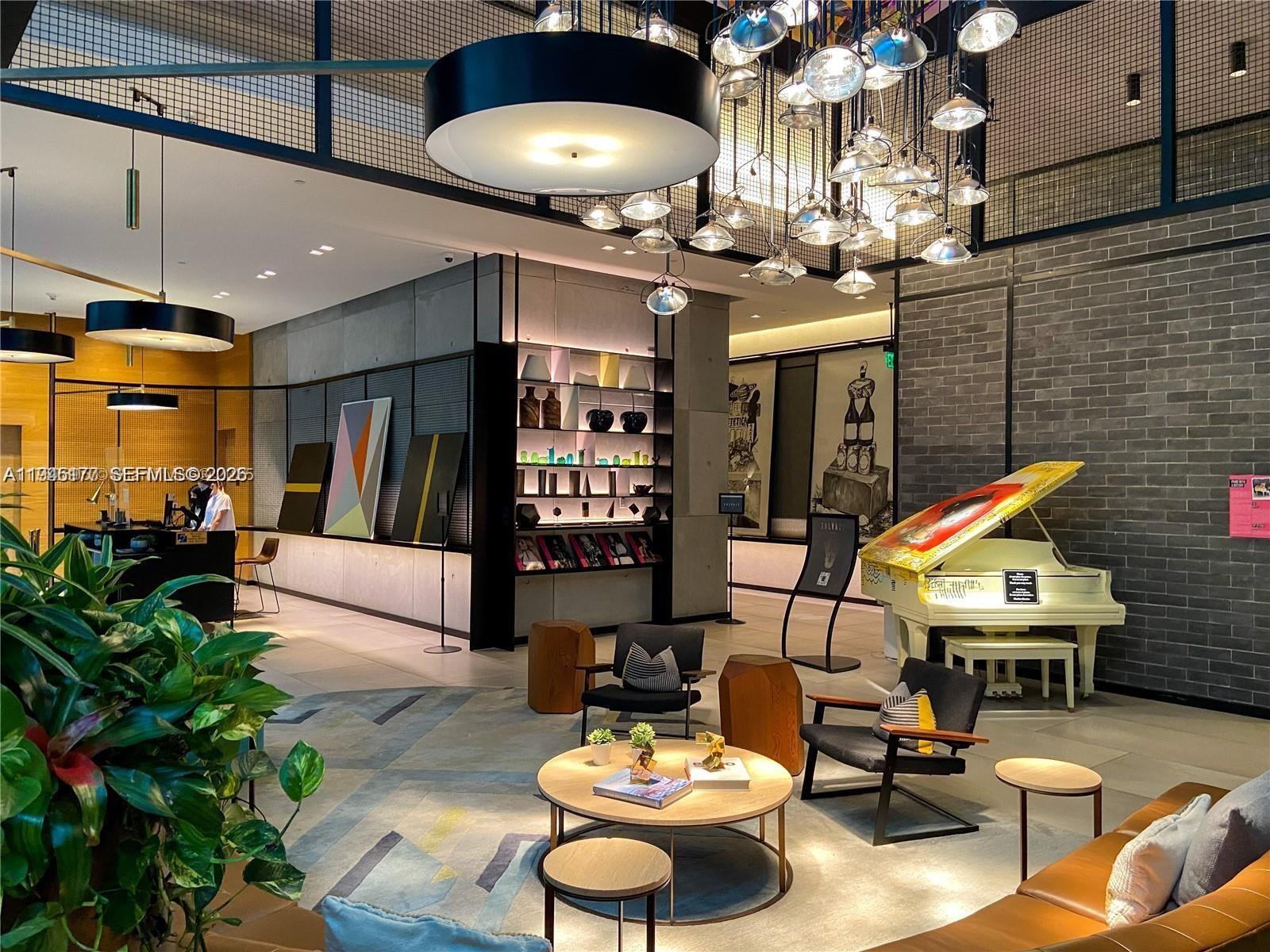 image Hyde Midtown17