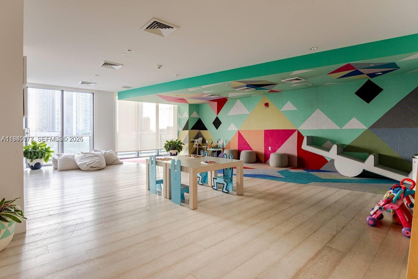 image Hyde Midtown29