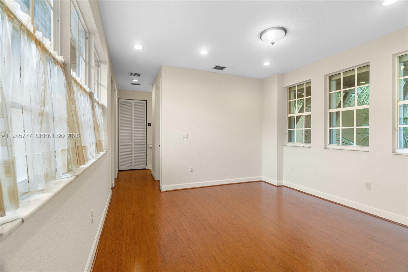 839 SW 147th Ter #5 Pembroke Pines, FL 33027