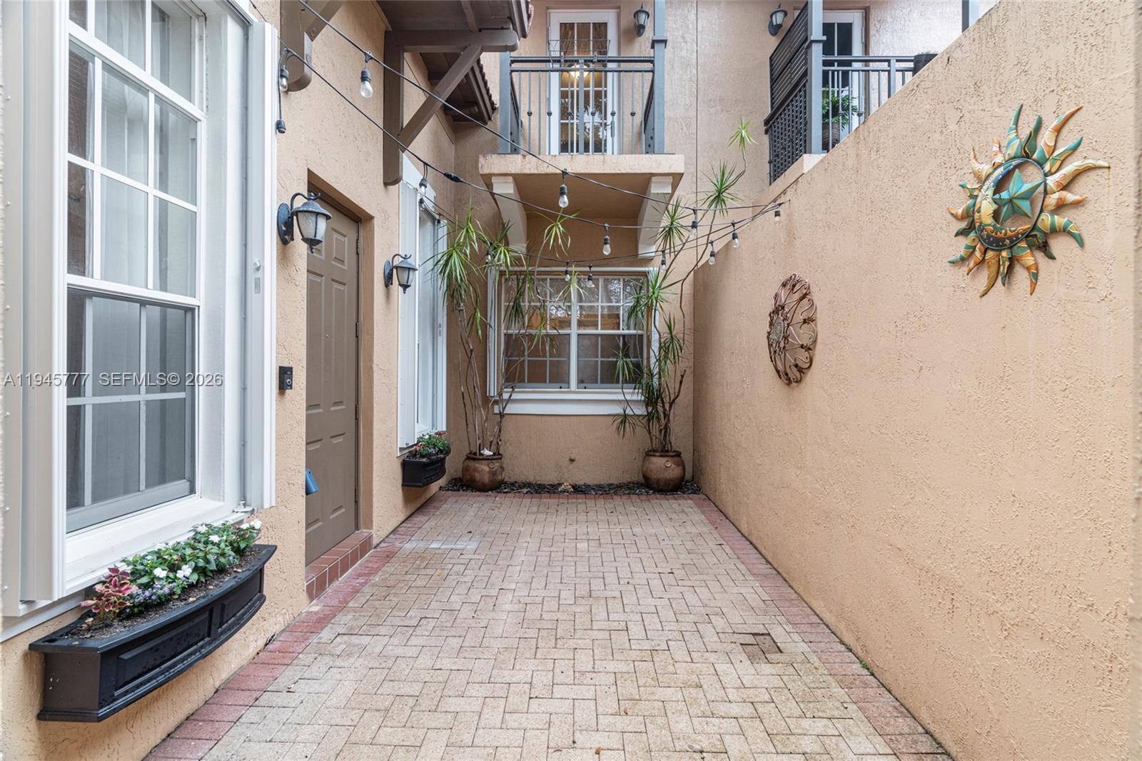 839 SW 147th Ter #5 Pembroke Pines, FL 33027