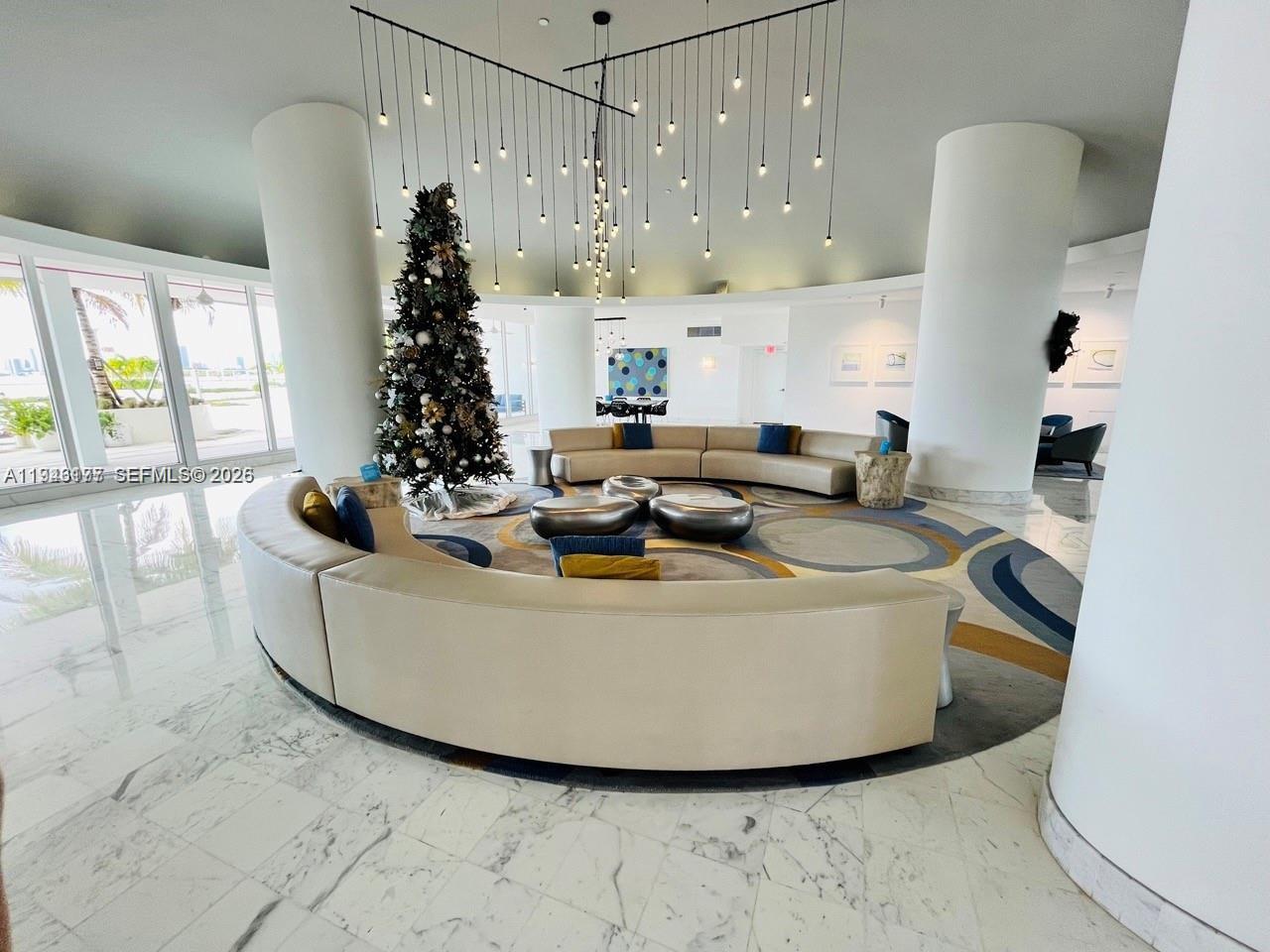 image Mirador 1000 (South Tower)11