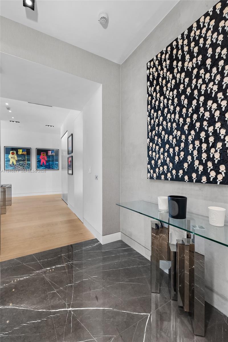 2675 S Bayshore Dr #1602S Miami, FL 33133