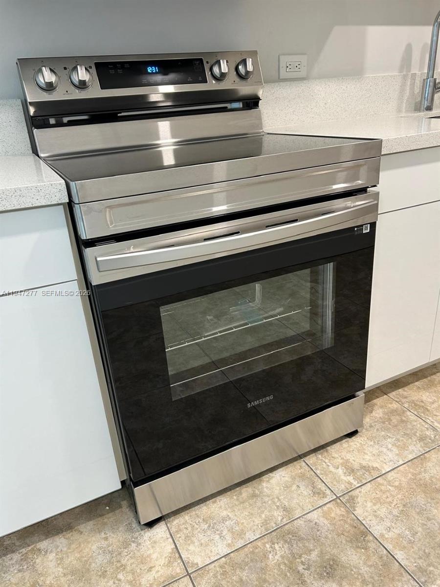 7501 E Treasure Dr #5R North Bay Village, FL 33141