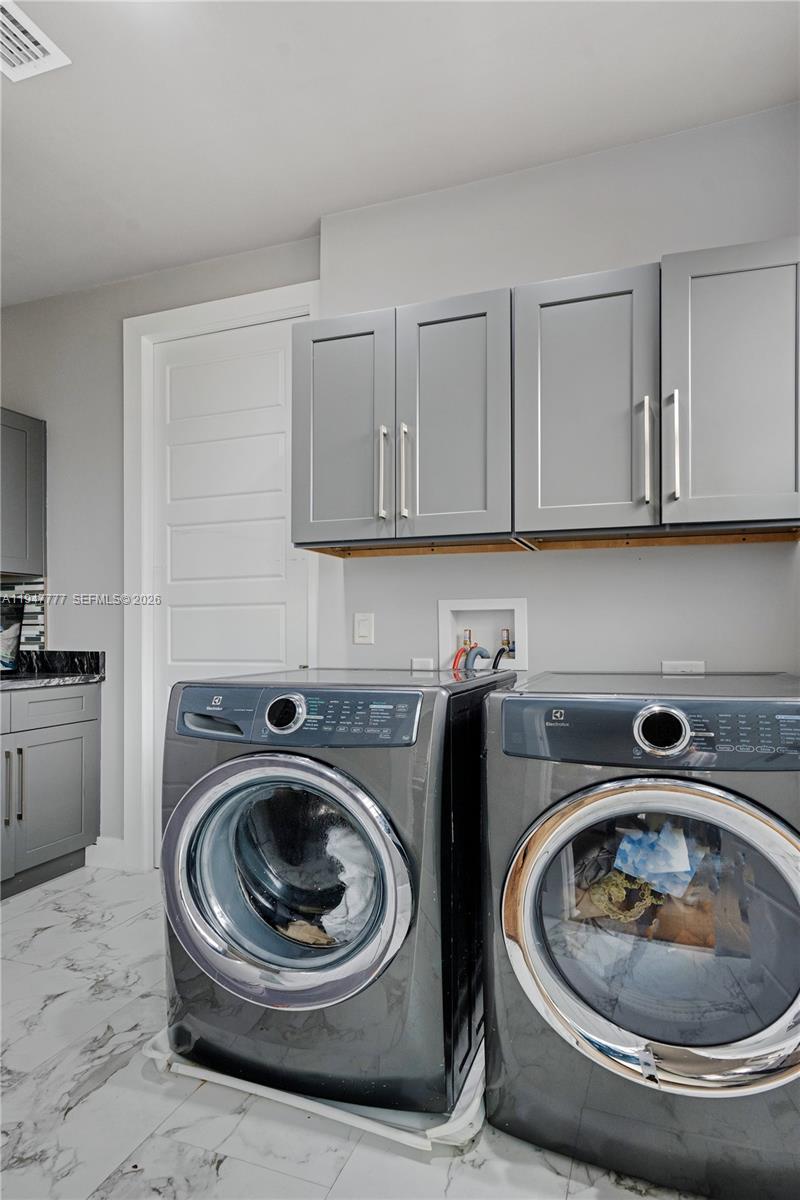 555 Peachtree Rd Orlando, FL 32804