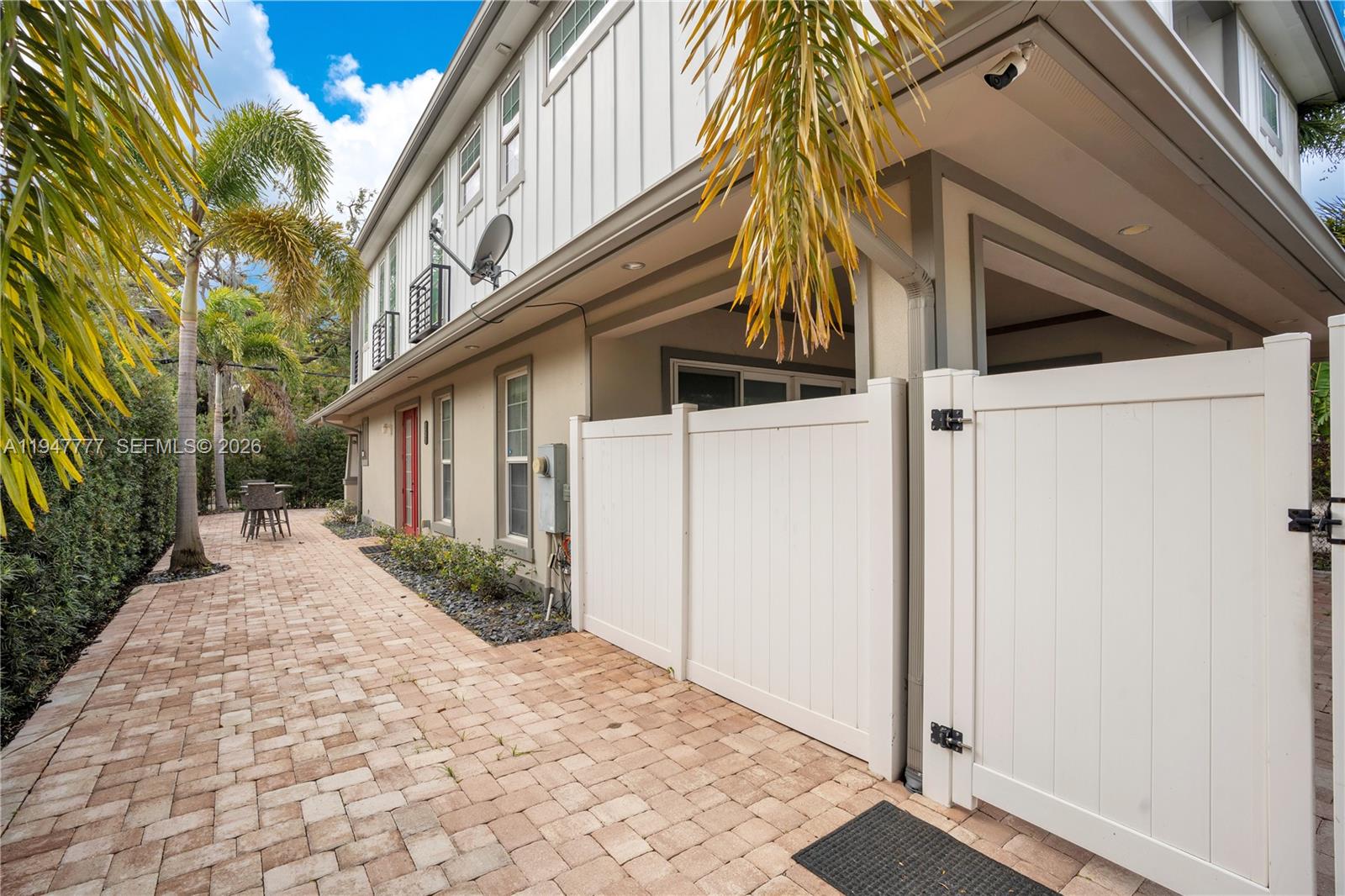 555 Peachtree Rd Orlando, FL 32804