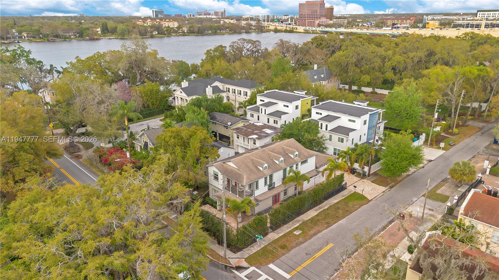 555 Peachtree Rd Orlando, FL 32804