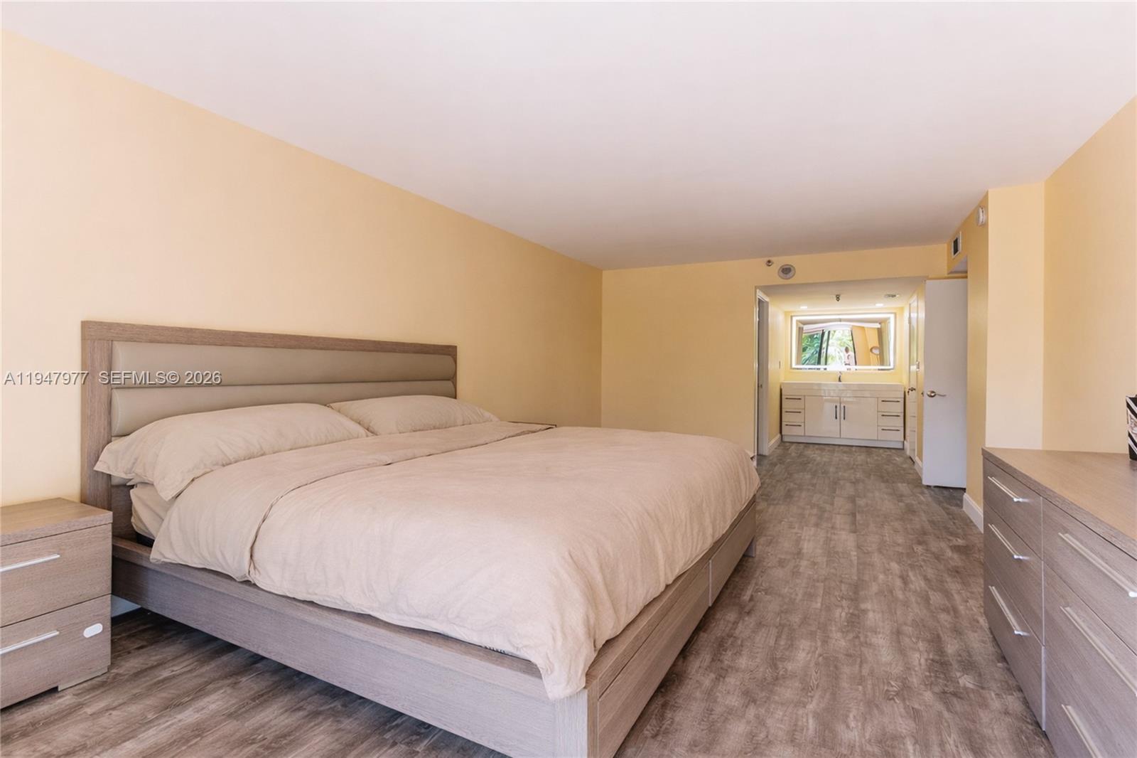 image Winston Towers 70020