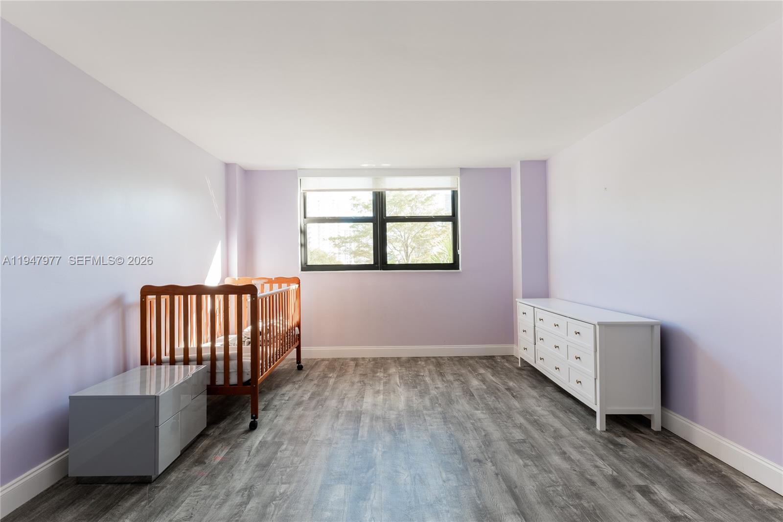 image Winston Towers 70027