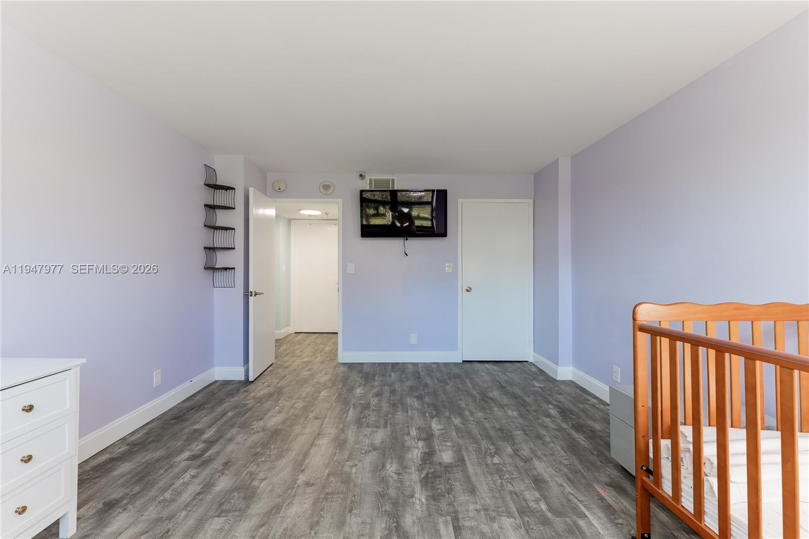 image Winston Towers 70028