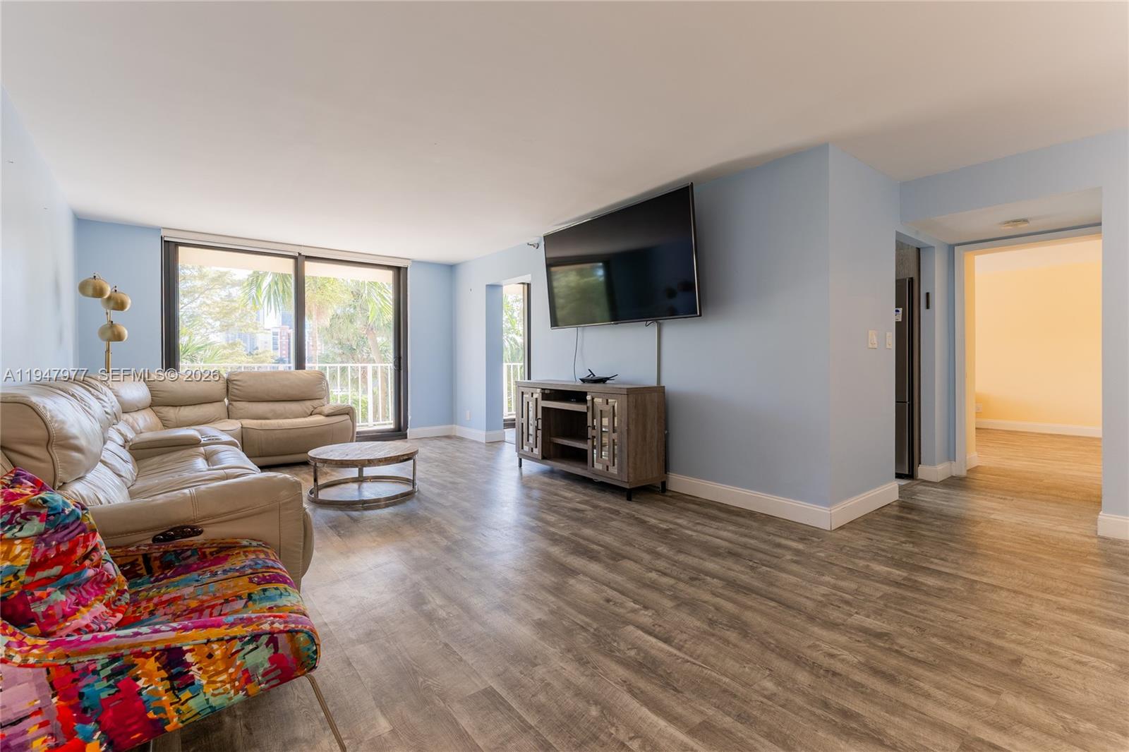 image Winston Towers 7005