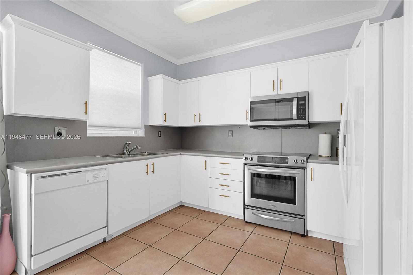 5420 NW 107th Ave #302 Doral, FL 33178