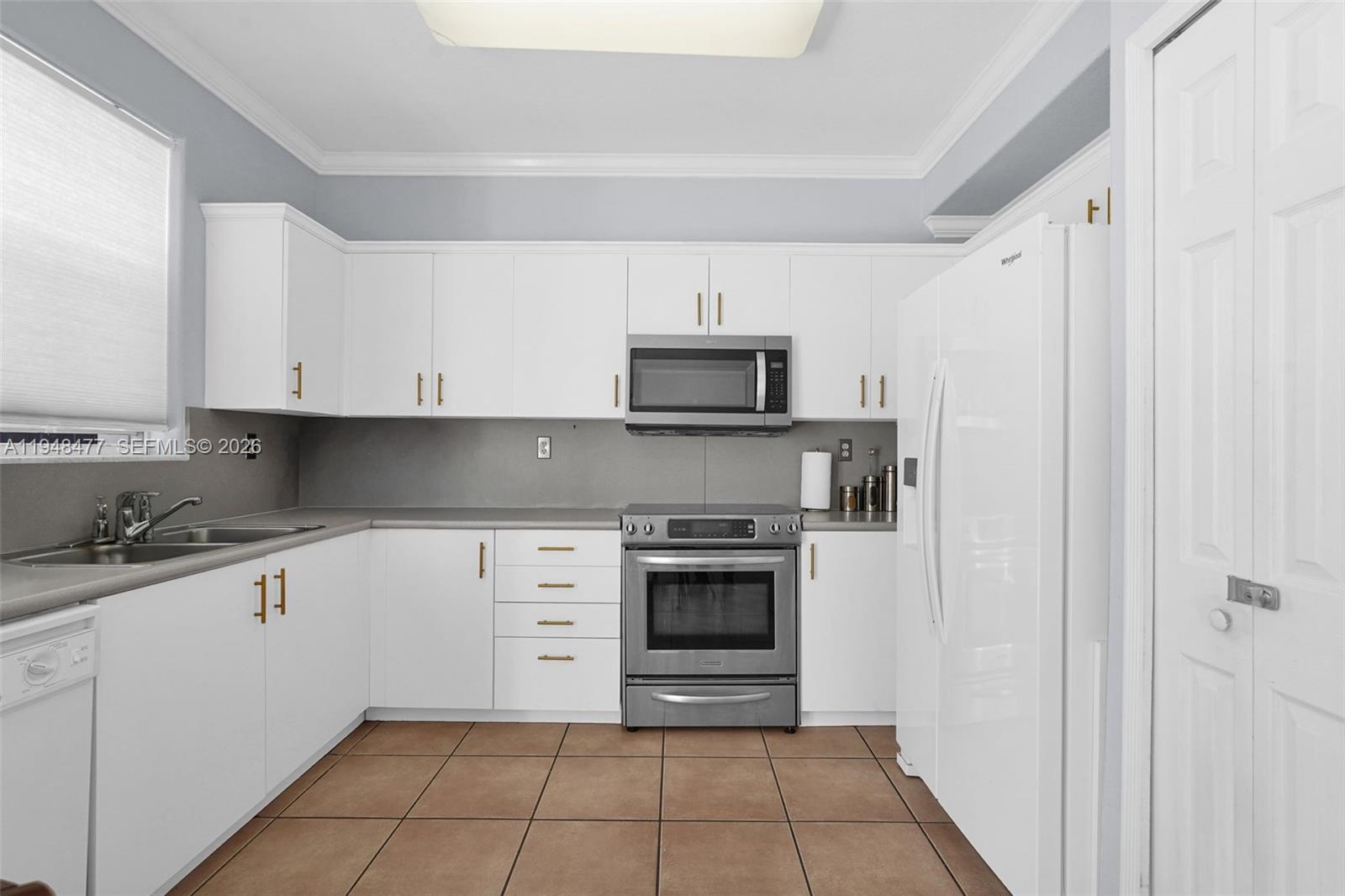 5420 NW 107th Ave #302 Doral, FL 33178