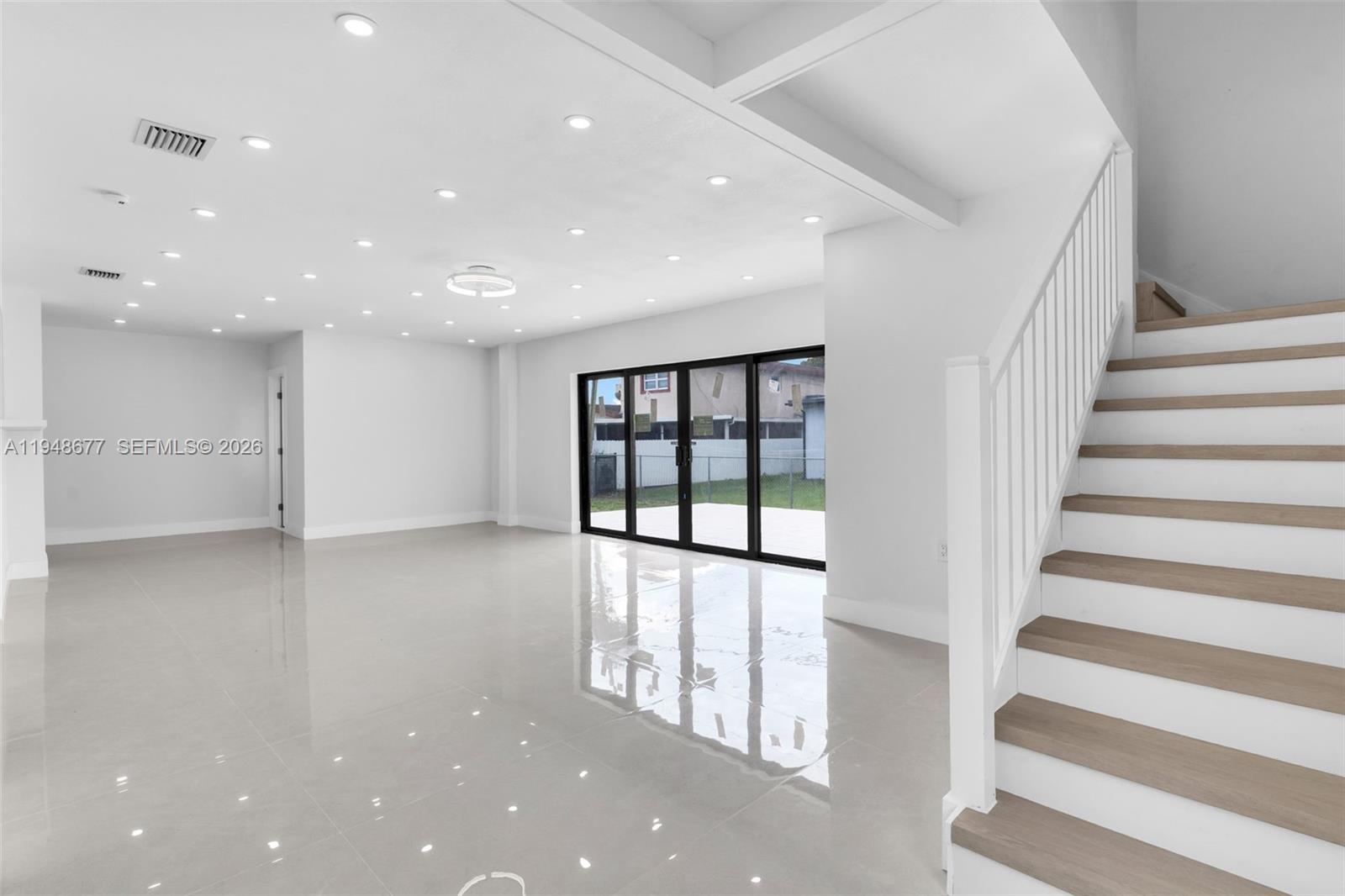 13930 Van Buren St Miami, FL 33176