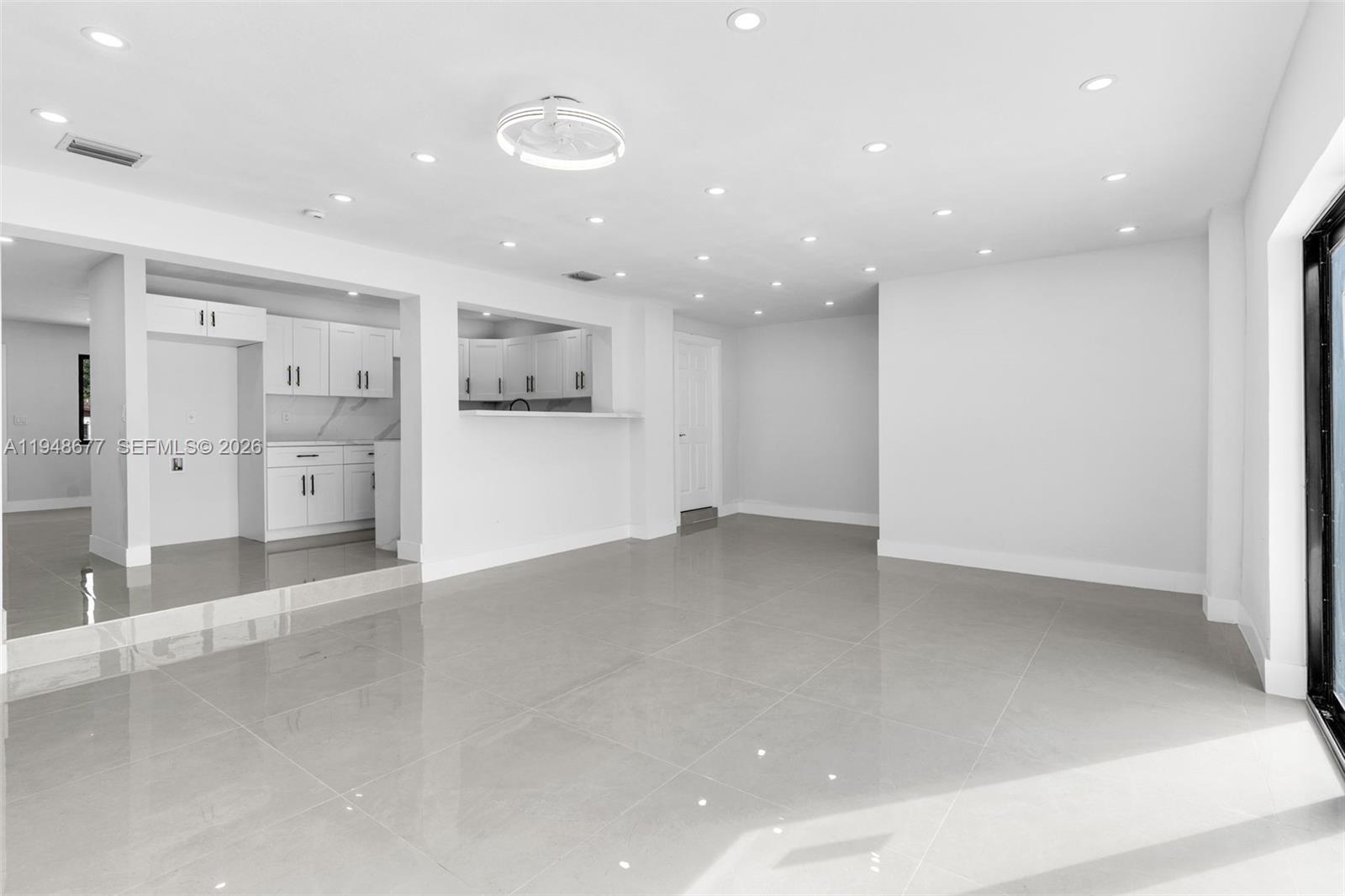 13930 Van Buren St Miami, FL 33176