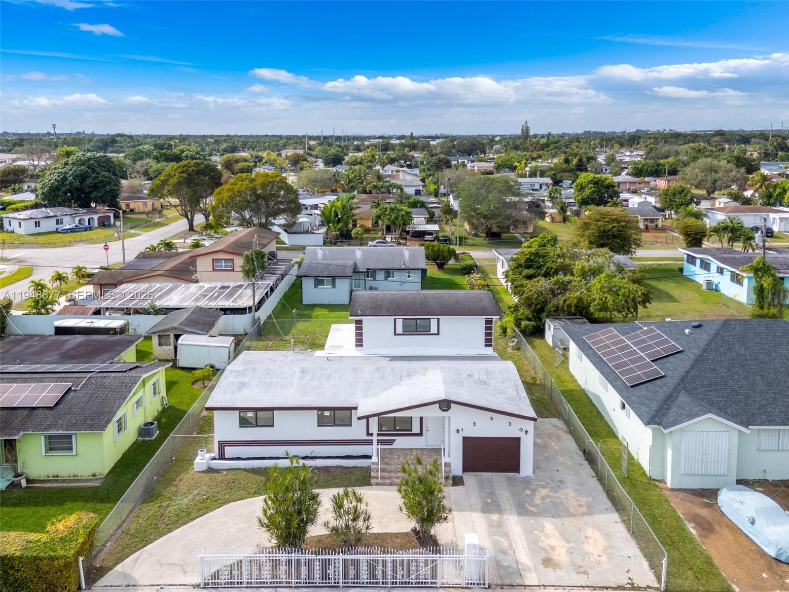 13930 Van Buren St Miami, FL 33176