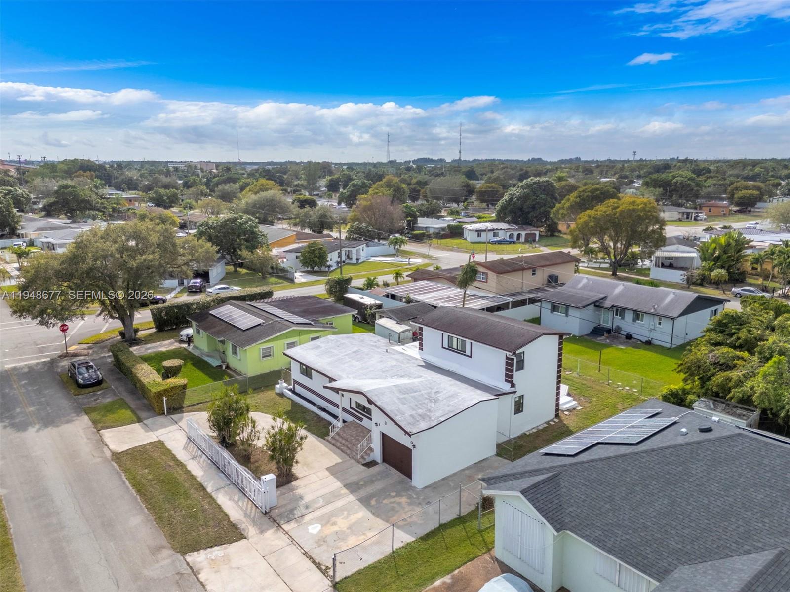 13930 Van Buren St Miami, FL 33176