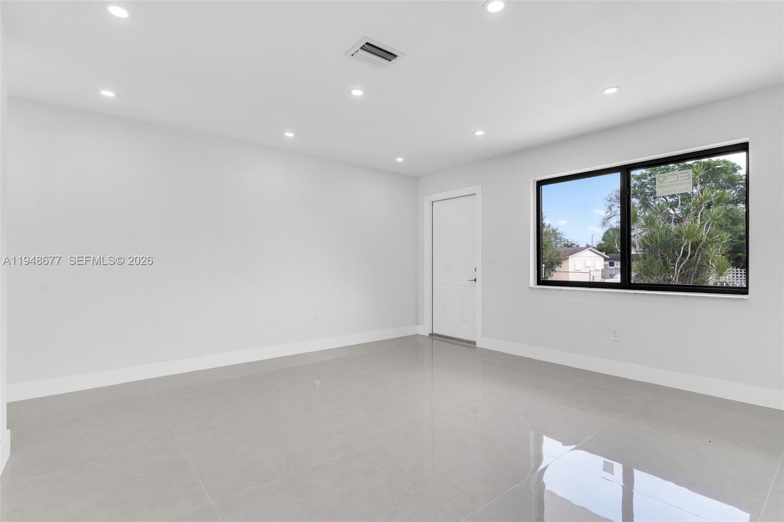 13930 Van Buren St Miami, FL 33176