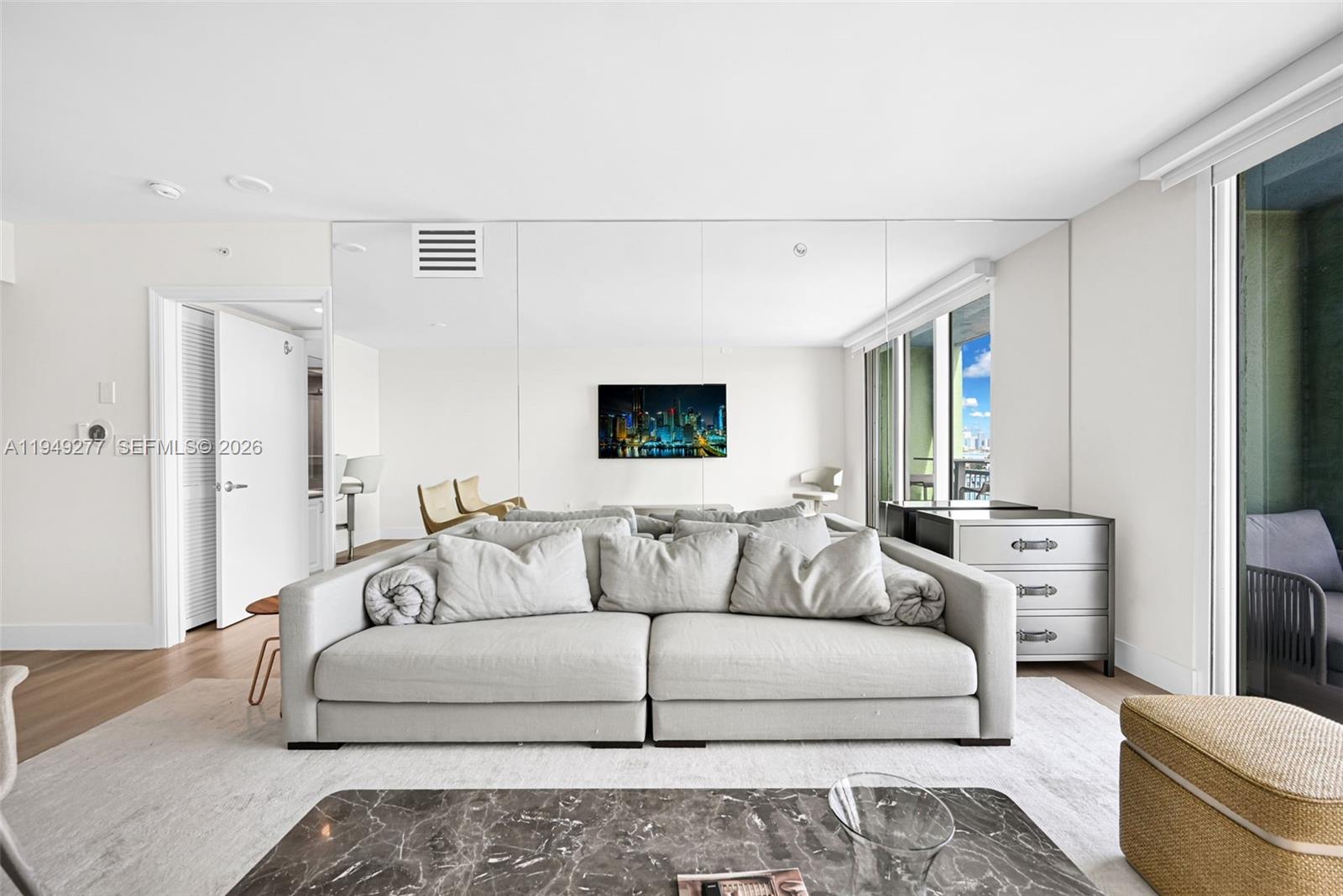 90 Alton Rd #1908 Miami Beach, FL 33139