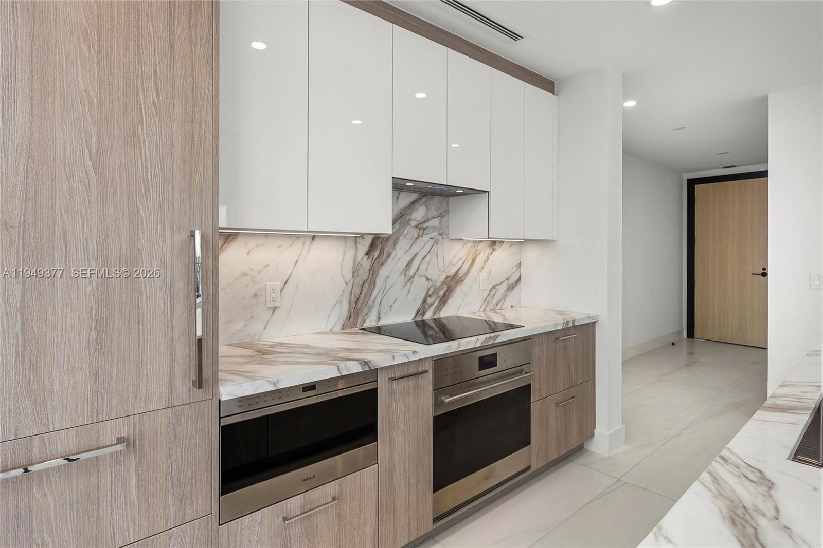 151 N Seabreeze #1003-E Fort Lauderdale, FL 33304