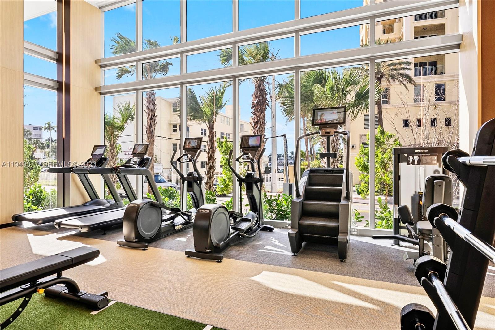 151 N Seabreeze #1003-E Fort Lauderdale, FL 33304