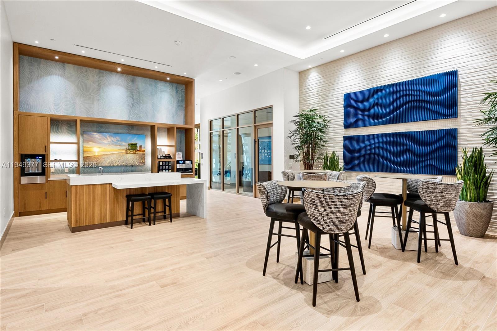 151 N Seabreeze #1003-E Fort Lauderdale, FL 33304