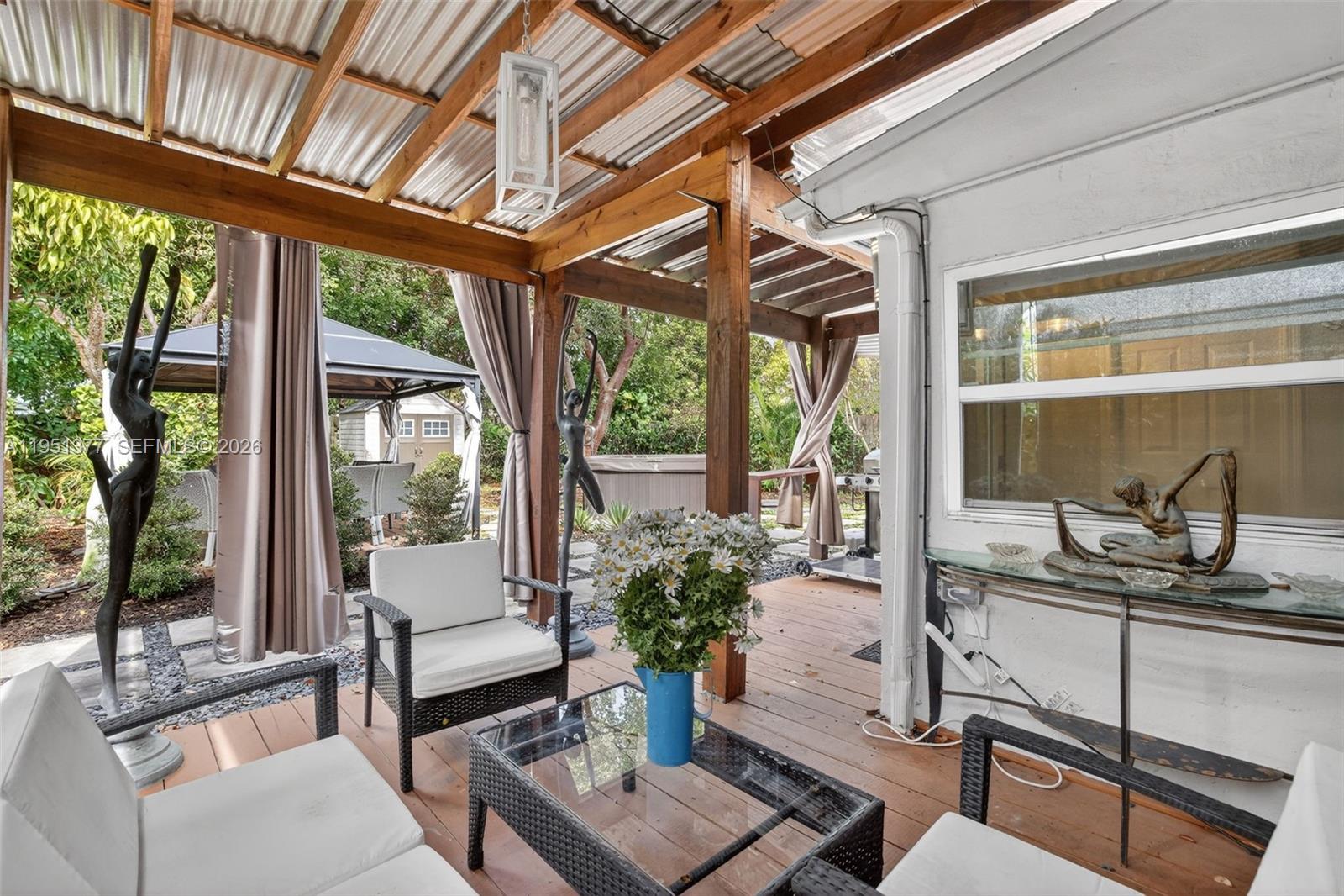 101 NE 47th Ct Oakland Park, FL 33334