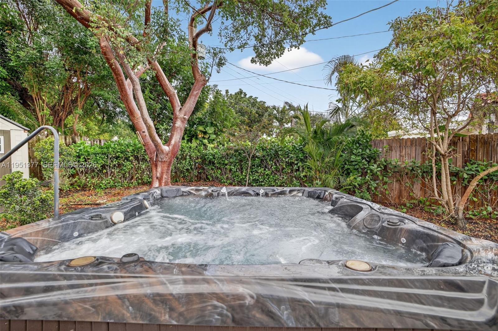 101 NE 47th Ct Oakland Park, FL 33334