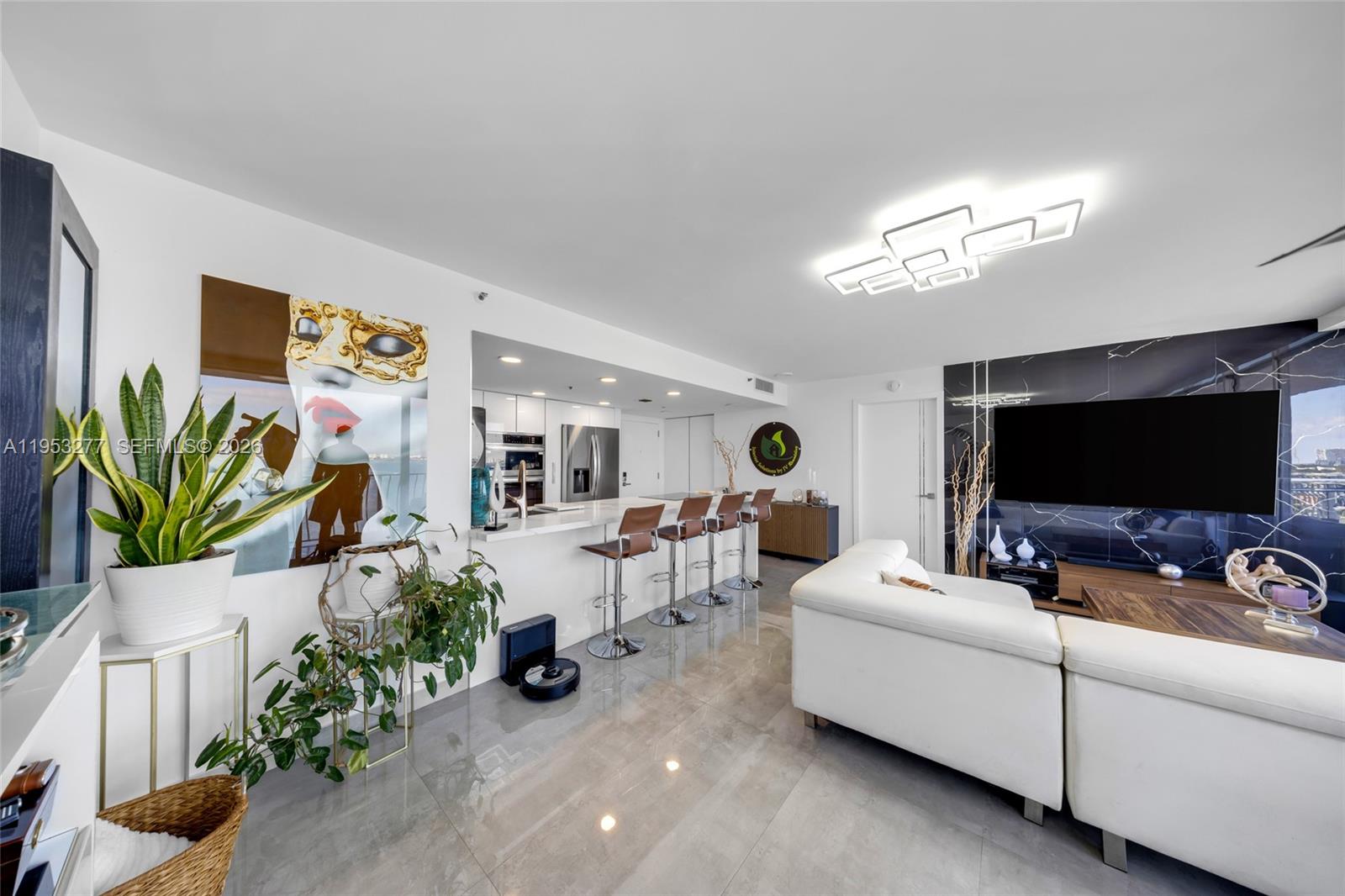 7601 E Treasure Dr #1216 North Bay Village, FL 33141