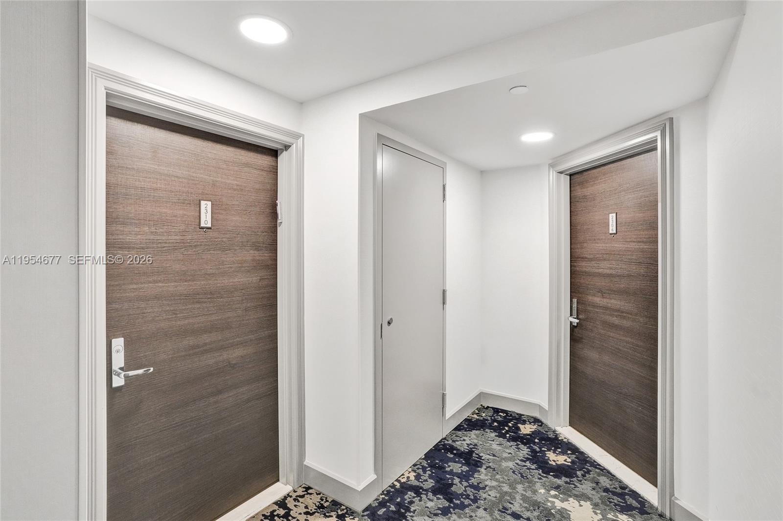 21205 Yacht Clb Dr #2310 Aventura, FL 33180