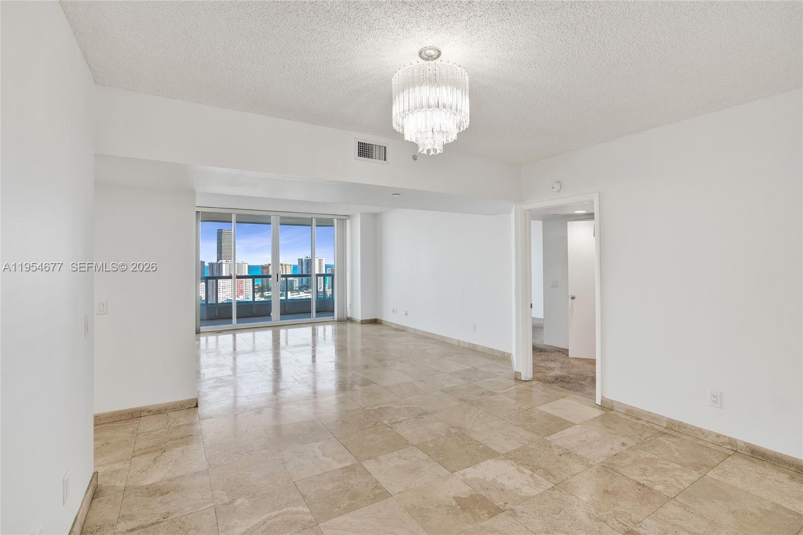 21205 Yacht Clb Dr #2310 Aventura, FL 33180