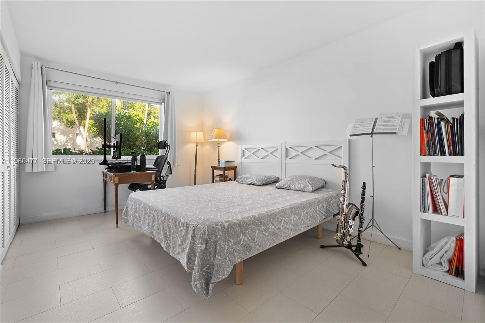 240 Galen Dr #109 Key Biscayne, FL 33149