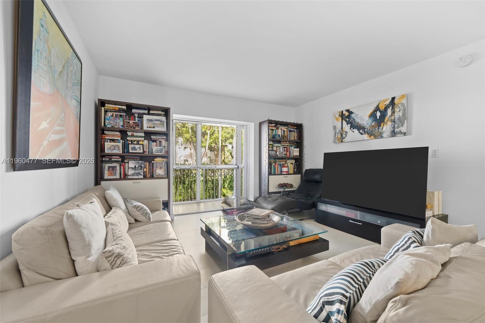 240 Galen Dr #109 Key Biscayne, FL 33149