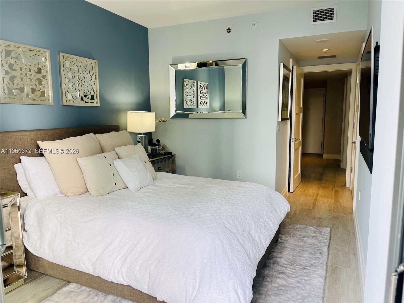 image Brickell Heights East11