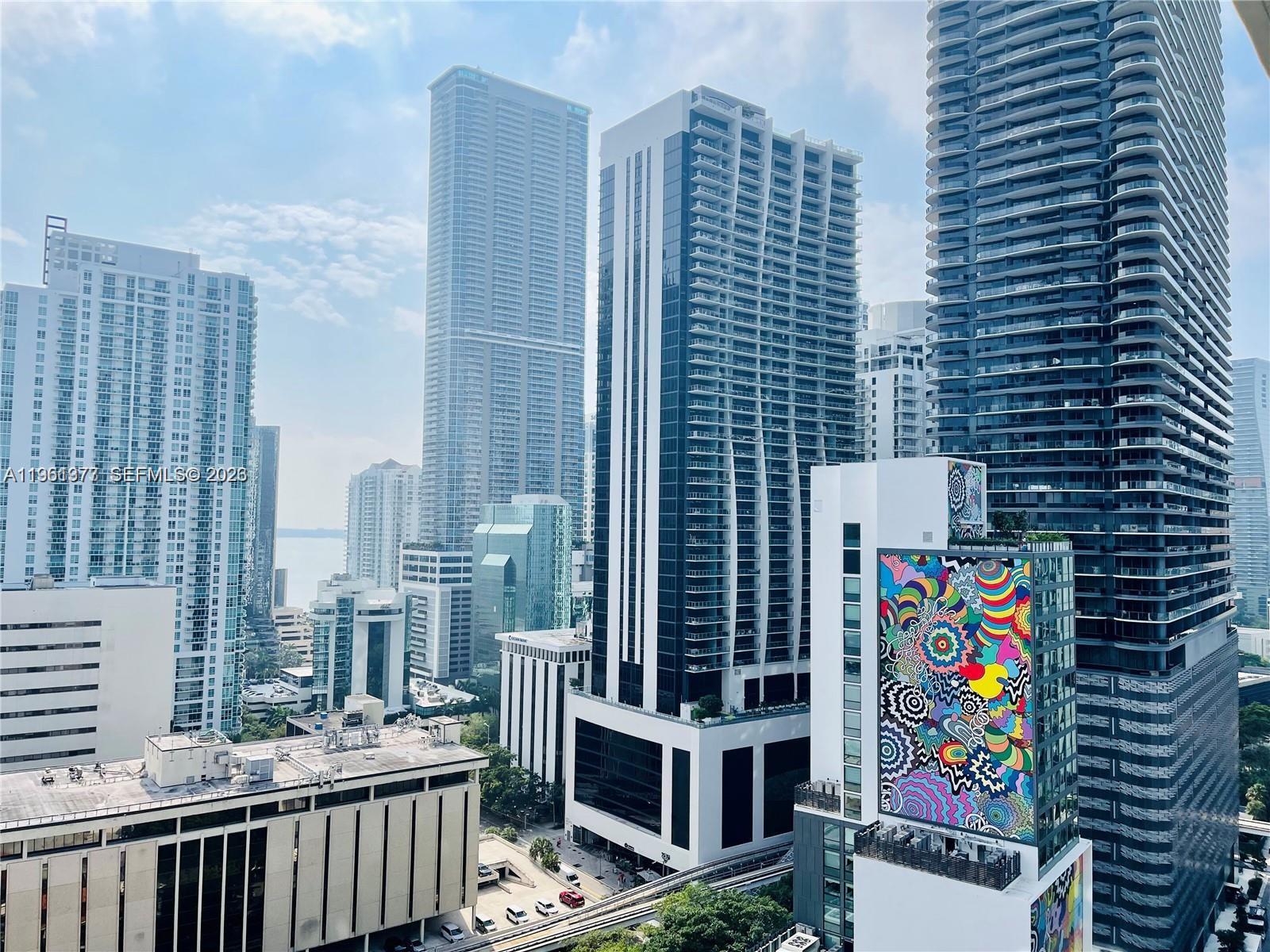 image Brickell Heights East15