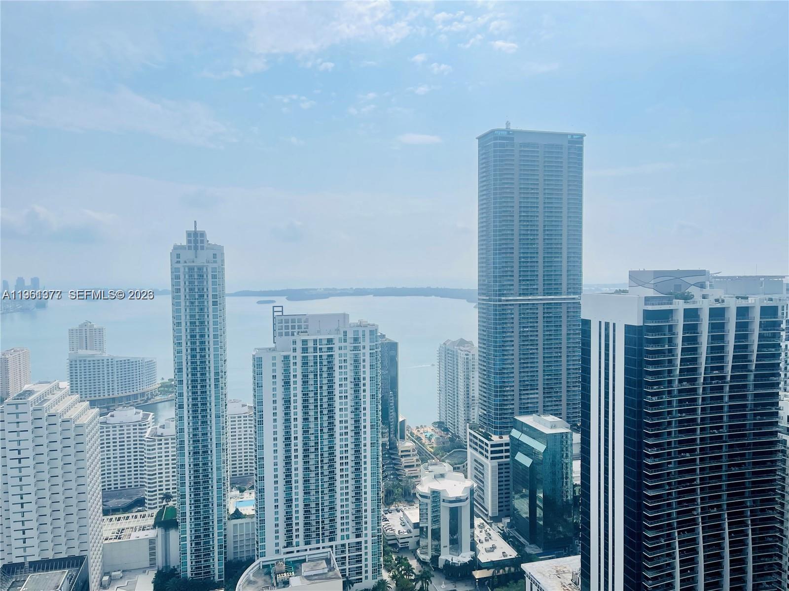image Brickell Heights East23