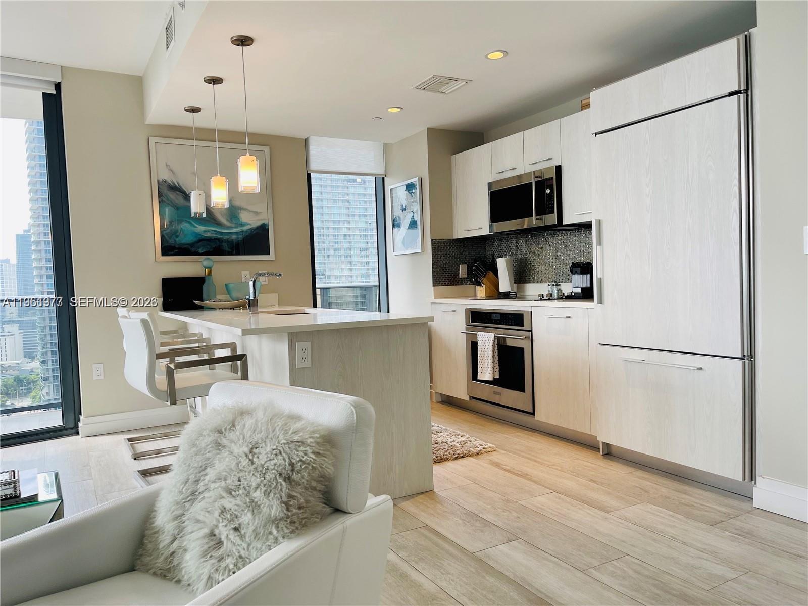 image Brickell Heights East5