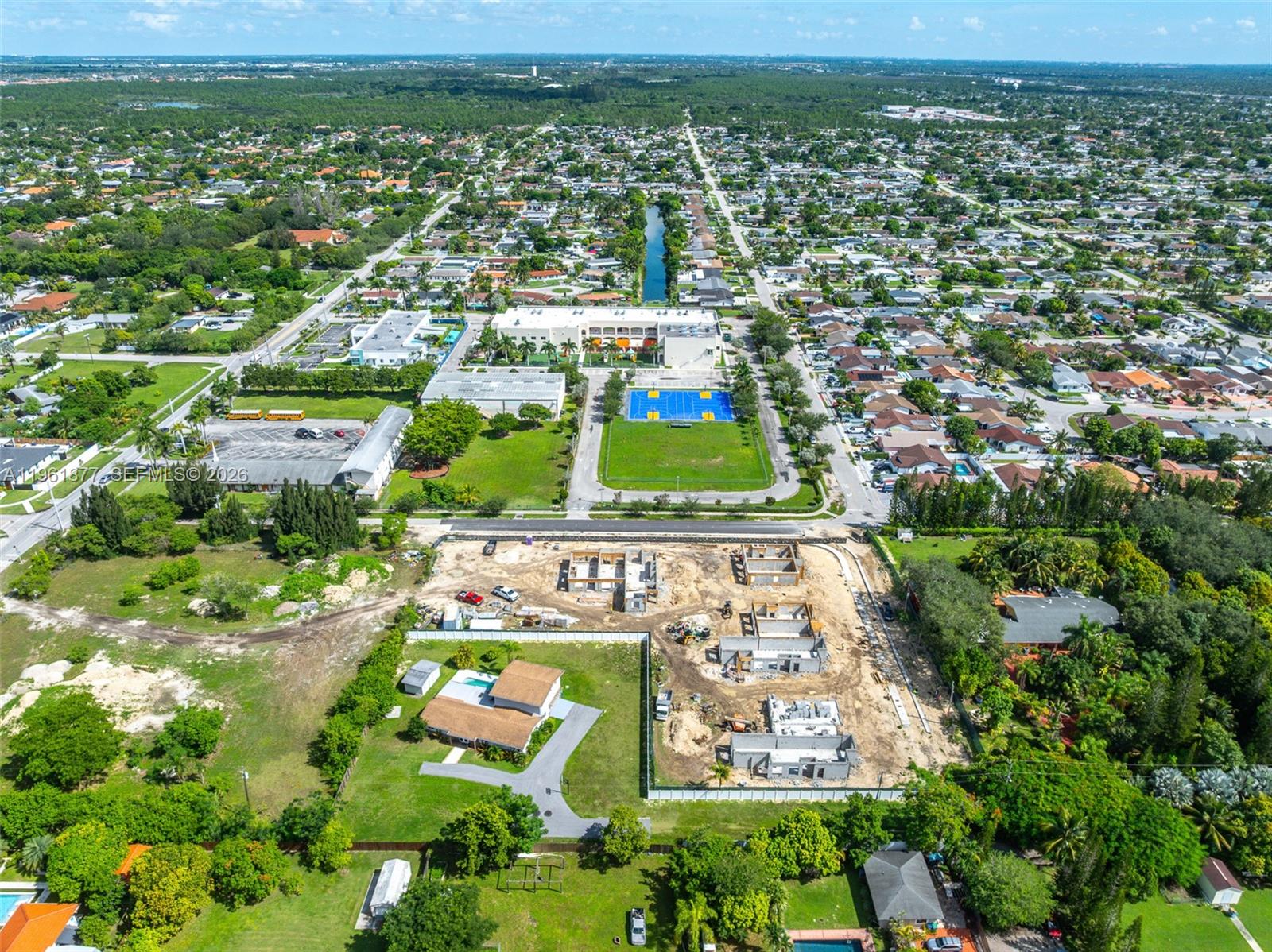 19450 SW 125th Ave Miami, FL 33177