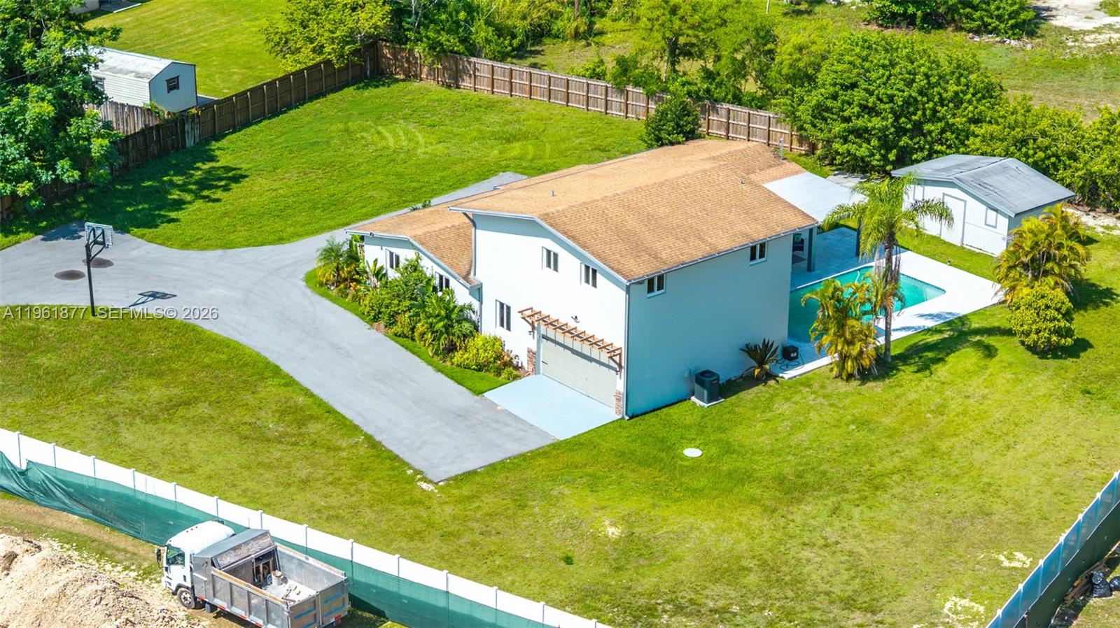 19450 SW 125th Ave Miami, FL 33177